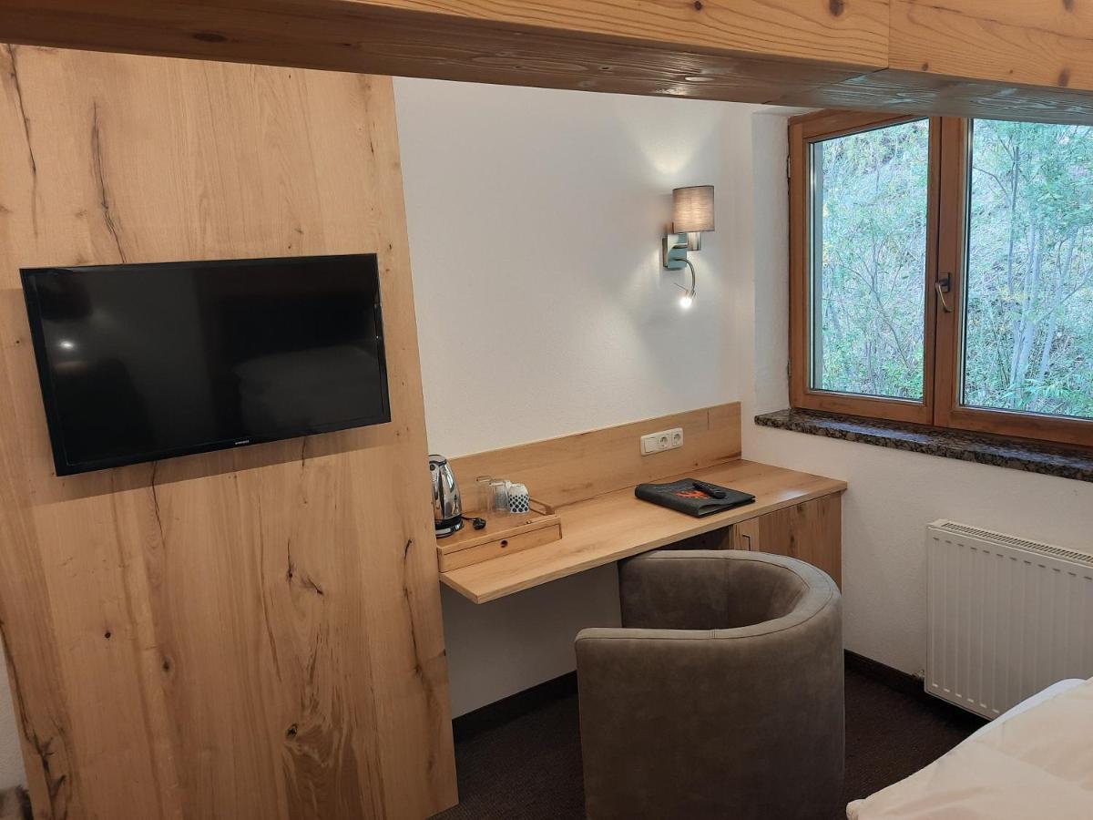 סן אנטון Hotel Garni Viktoria מראה חיצוני תמונה