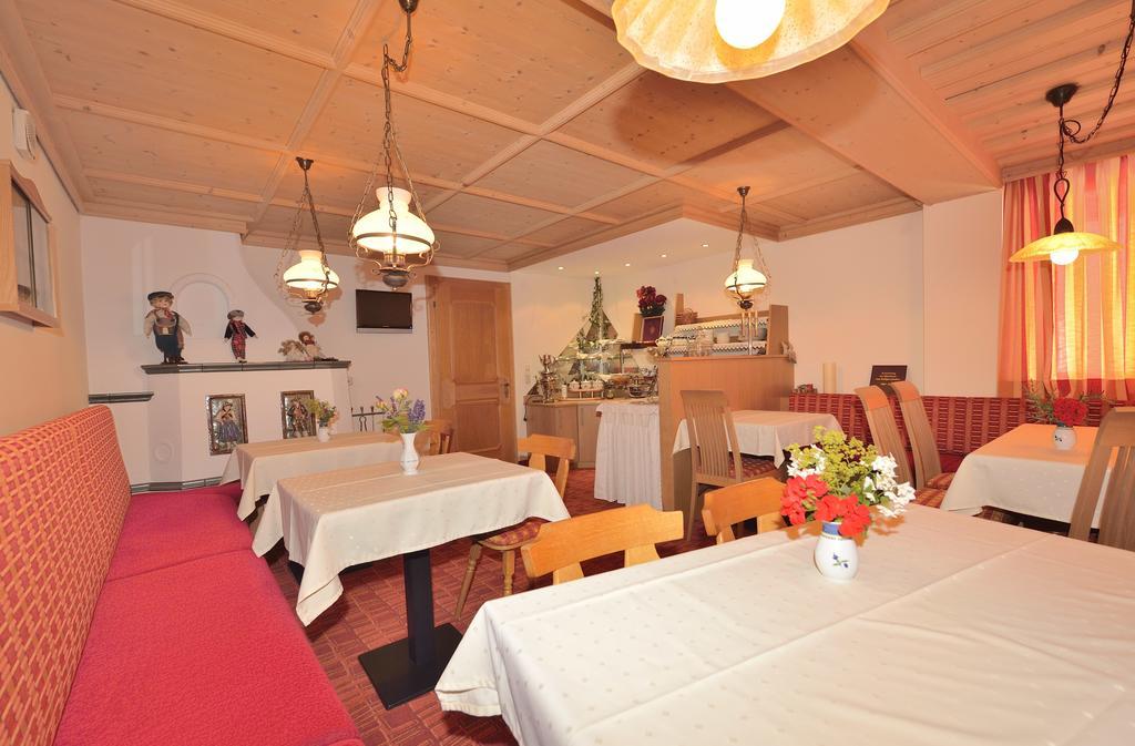 סן אנטון Hotel Garni Viktoria מראה חיצוני תמונה
