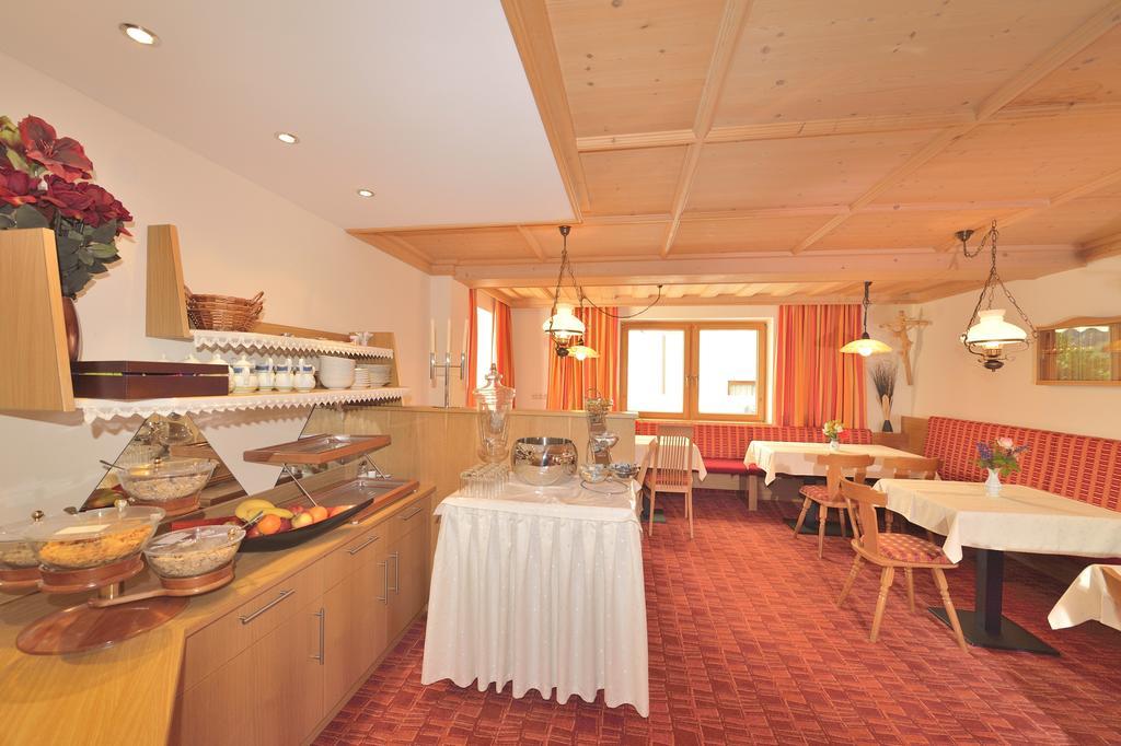 סן אנטון Hotel Garni Viktoria מראה חיצוני תמונה